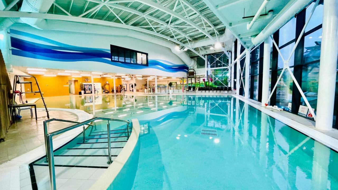 Lodge Nine For 6 With Hot Tub - Spa Resort In Devon Chudleigh Zewnętrze zdjęcie