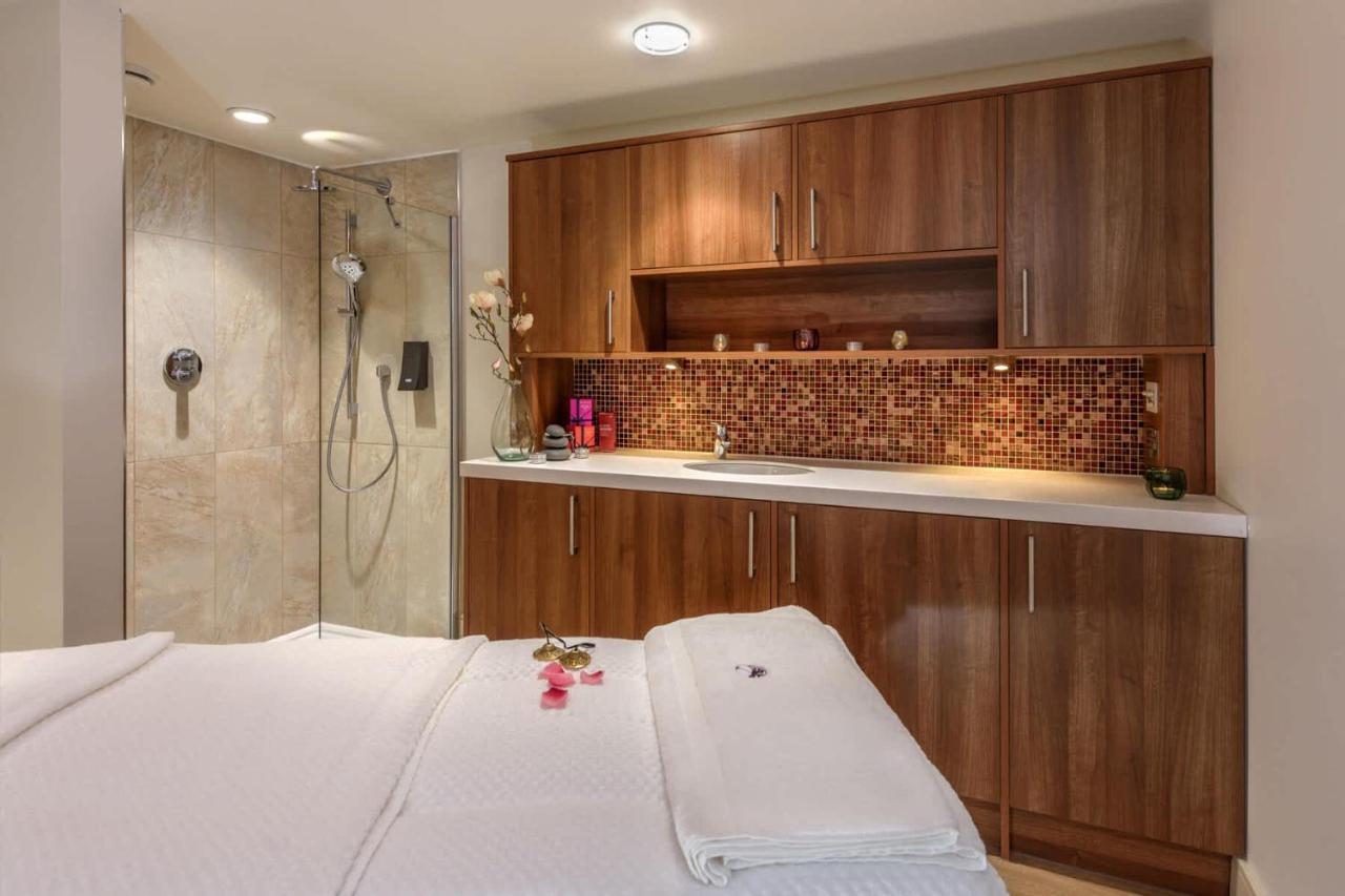 Lodge Nine For 6 With Hot Tub - Spa Resort In Devon Chudleigh Zewnętrze zdjęcie